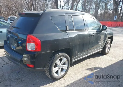 2012 Jeep Compass Sport z USA, uszkodzony, nr VIN 1C4NJCBA9CD553978
